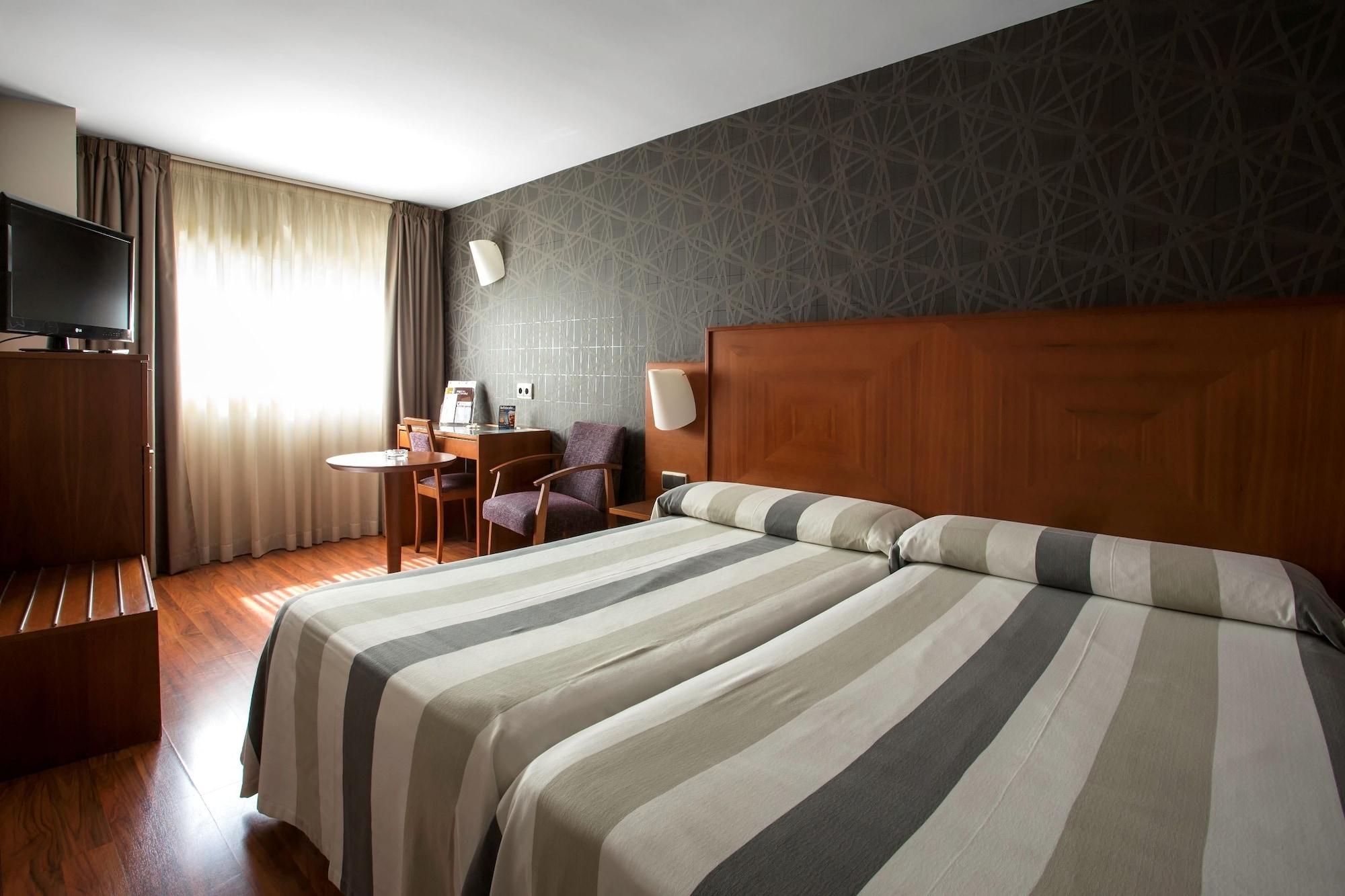 Hotel Nuevo Torreluz Almería Zewnętrze zdjęcie