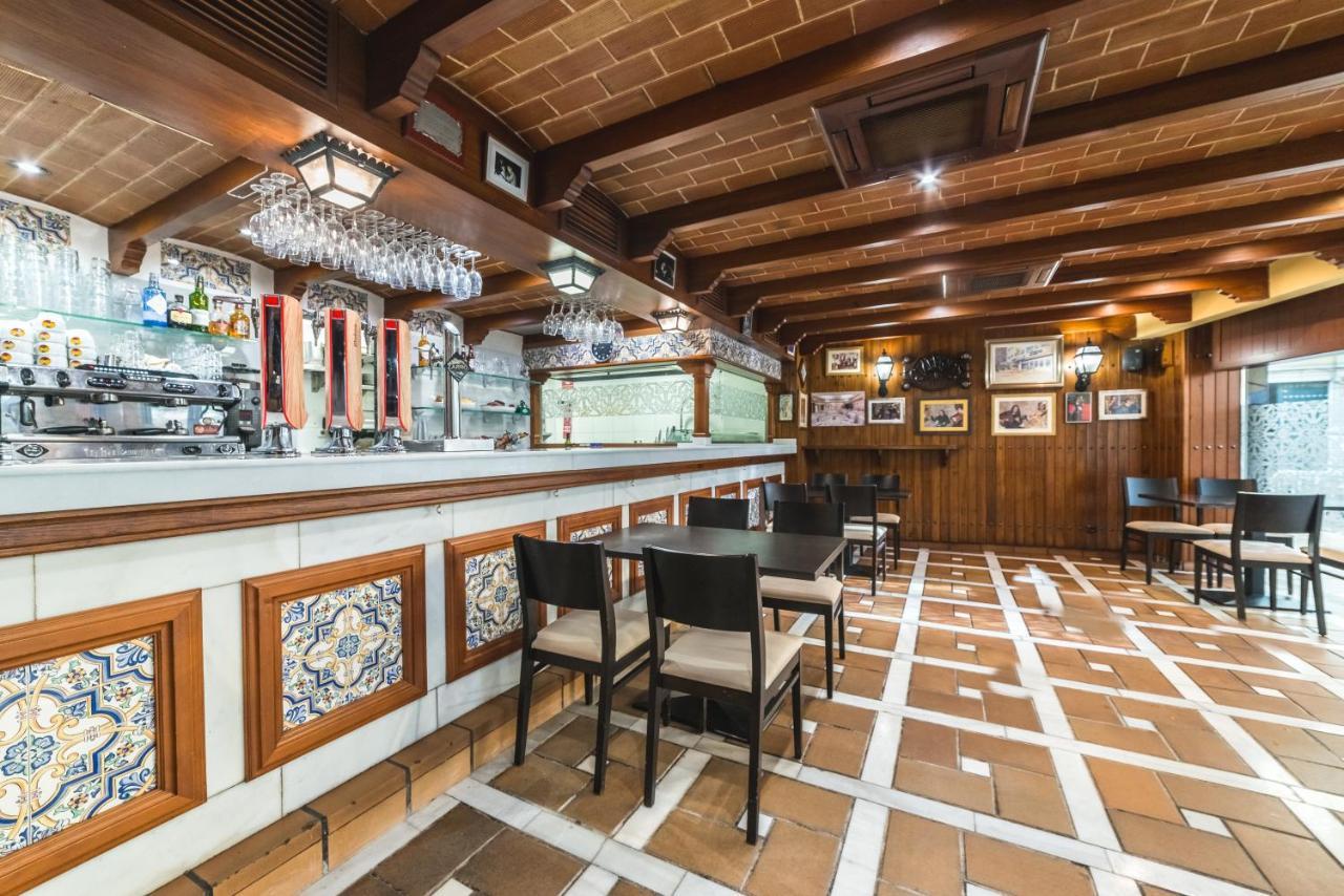 Hotel Nuevo Torreluz Almería Zewnętrze zdjęcie