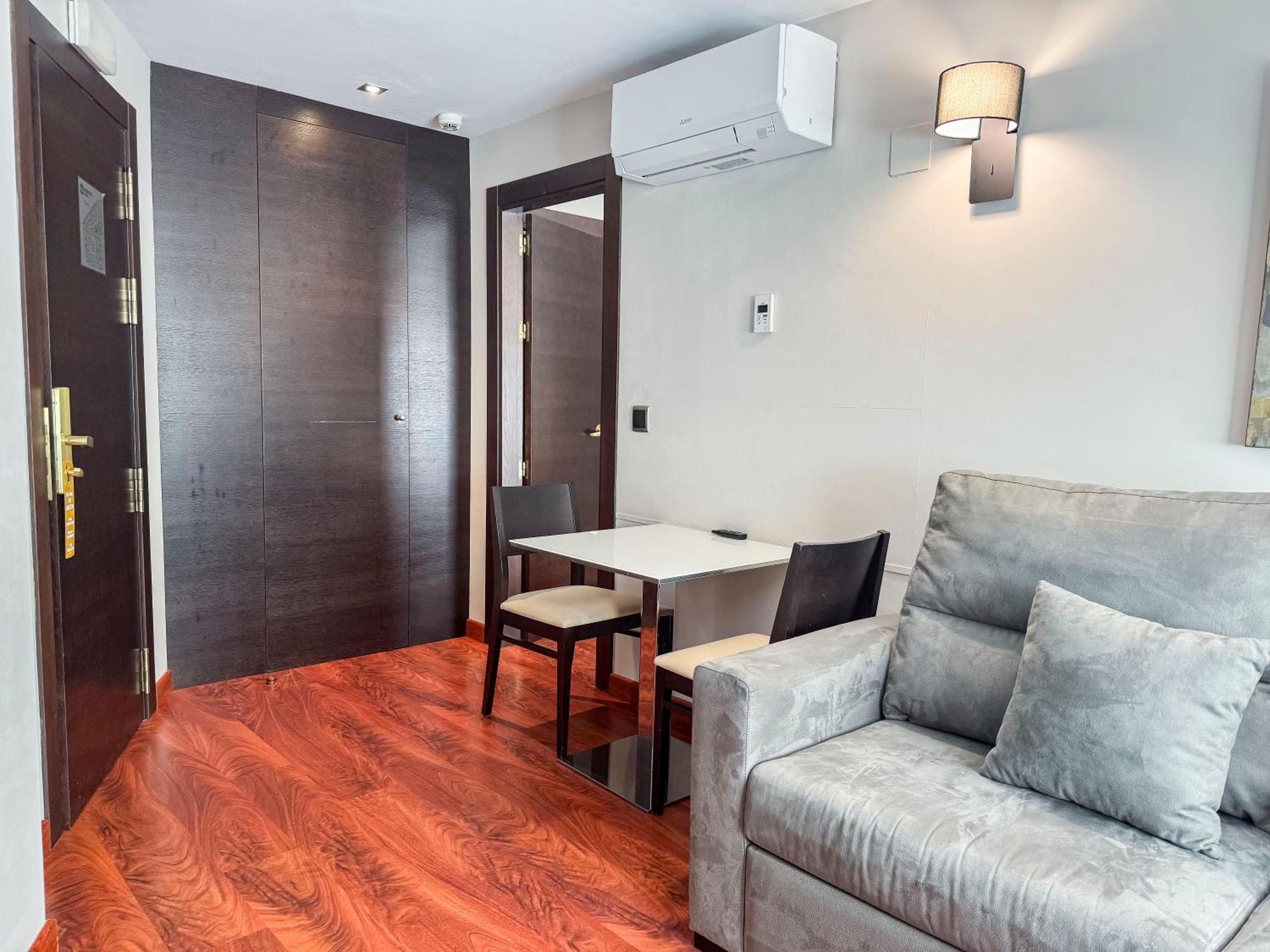 Hotel Nuevo Torreluz Almería Zewnętrze zdjęcie